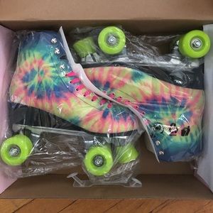 Tie Dye Skates